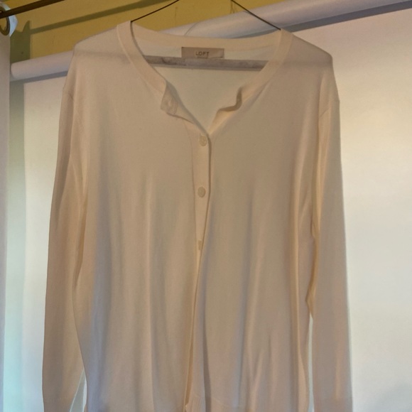The Loft button down sweater - Picture 3 of 3